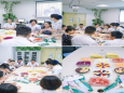 白衣执甲，乘风破浪
——人事党支部联合头颈中心党支部举行医师节庆?；疃?/></a>                                <p>2020年8月19日是第三个”中国医师节”人事党支部携手头颈中心党支部举行医师节庆?；疃?。此次活动主题是“弘扬抗疫精神，护佑人民健康”。敬畏生命，勇敢逆行，医者无私，大爱无疆。第3个中国医师节，向所有守护生命的白衣天使致敬！头颈肿瘤中心党支部书记吴剑及周迎春护士长一大早就将包装精美的花束送给科室的医生们，为我们的医生家人们送上”爱的祝福...</p>
                            </div>
                            </li>
                                                </ul>
                                        
                    <div   id=